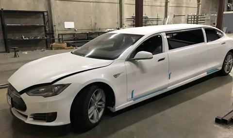 Продава се първата Tesla стреч лимузина - 1