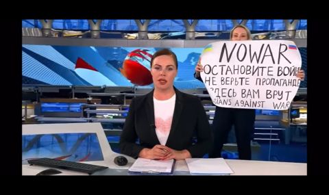 Смела рускиня разби пропагандната омерта на Кремъл (ВИДЕО) - 1