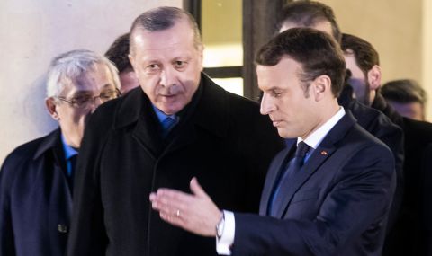 Франция заби нож в гърба на Турция - 1