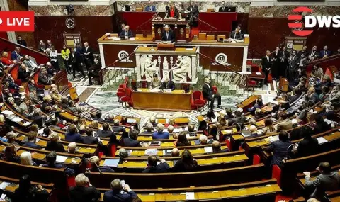 Франция забрани социални мрежи за деца и младежи с решение на парламента