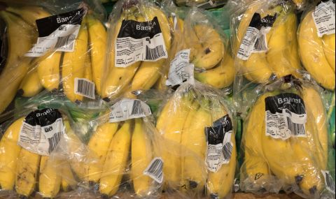 Мъж откри един от най-отровните паяци в пакет банани в магазин - 1