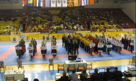 Бронз за женския ни отбор по карате на Балканското първенство в Охрид - 1
