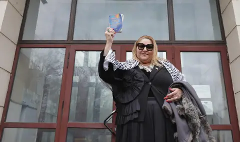 Европарламентът свали имунитета на румънската евродепутатка Диана Шошоака