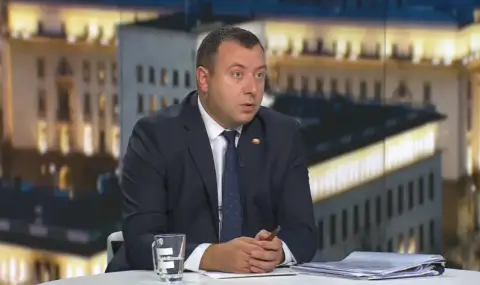Петър Петров: МФ готви актуализация на бюджета заради огромно неизпълнение на приходите - 1