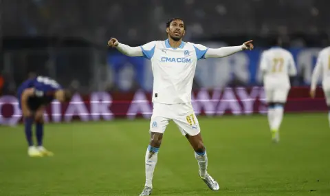 Габон в епицентъра на футболна буря: Обамеянг и Манга изхвърлени от националния тим  - 1