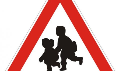 Шофьор помете две деца във Варна - 1