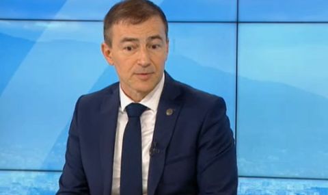 Андрей Ковачев: Недопускането ни в РСМ показва, че са верни твърденията за черни списъци с европейски граждани  - 1