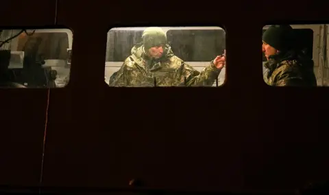 Най-голямата подобна операция от началото на войната! Украйна и Русия освободиха първите 390 военнопленници - 1