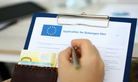 България започна да приема заявления на руснаци за получаване на шенгенска виза - 1