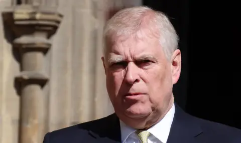 На Острова поискаха и разследване за корупция срещу брата на краля