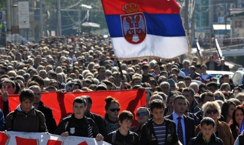 Москва обещава подкрепа на Белград за Косово - 1
