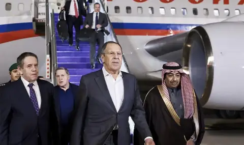 Първият дипломат на Путин: Европейците от НАТО убеждават Тръмп да се откаже от мира в Украйна - 1