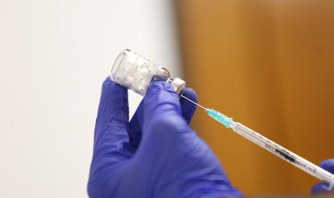 ММА боец намушкал лекар при спор за ползата от ваксините - 1