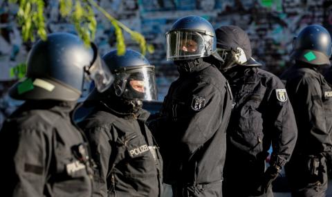 Българска сватба в Германия се превърна в хит! Полицията я прекъсна, а медиите я дадоха за пример - 1