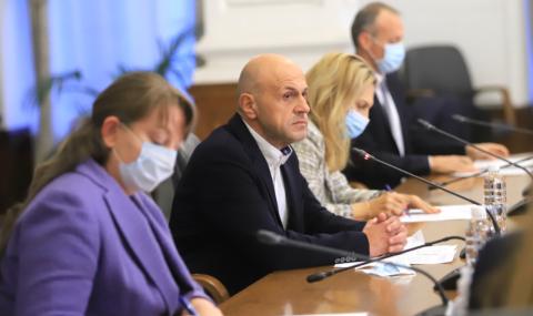 Правителството има списък с допълнителни противоепидемични мерки, които не са на дневен ред - 1