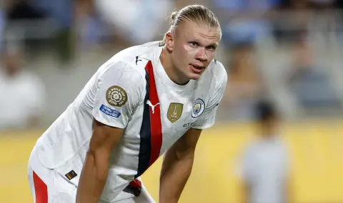 Ерлинг Холанд и приятелката му блеснаха на модно шоу в Рим - 1