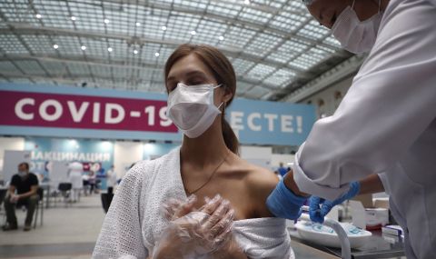 Защо толкова много лекари в Русия не искат да се ваксинират? - 1