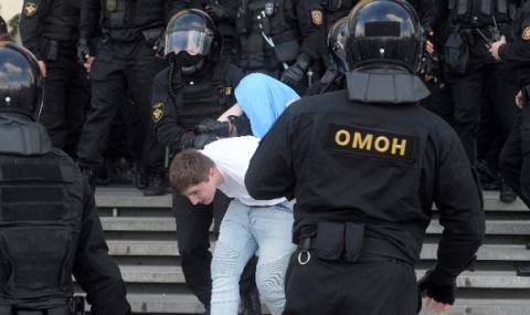 Бунтът продължава! 250 протестиращи са задържани в Минск (ВИДЕО) - 1