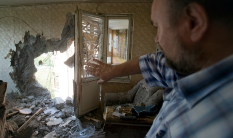 15 цивилни загинаха при минометен обстрел в Луганск - 1