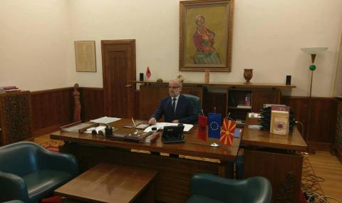 Албанско знаме повиши градусите в Македония - 1