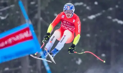 Marco Odermatt triumphs in first start in alpine skiing  - 1