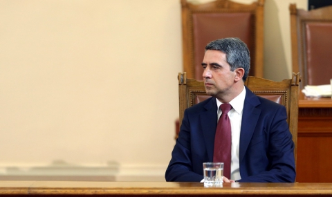 Плевнелиев: В Президенството няма да се правят коалиции - 1