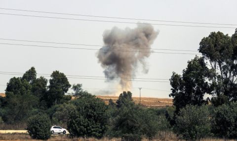 Втори въздушни удари на Израел по Газа за два дни - 1