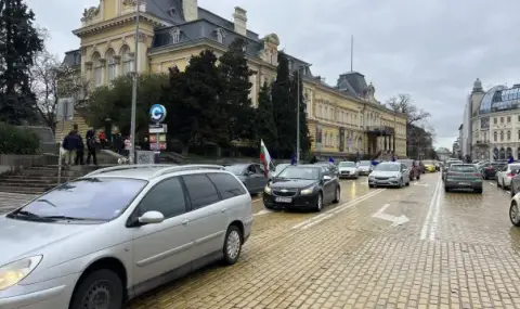 Протестно автошествие в София заради високите цени на горивата - 1