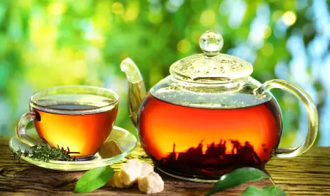 Колко чаши чай трябва да пиете ежедневно, за да забавите стареенето?