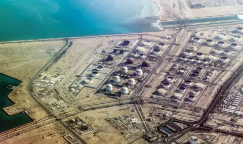 Катар започна възстановяване на производството на LNG в повредения си завод - 1