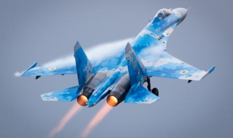 Руски Су-27 подгони американски самолет - Март 2019 - 1