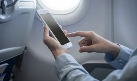 Вижте какво може да се случи с телефона ви по време на полет (СНИМКА) - 1