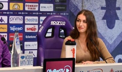 Футболист на Фиорентина стана хит в социалните мрежи заради пресаташе - 1