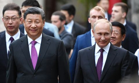 Си Дзинпин и Путин - с общи усилия срещу САЩ - 1
