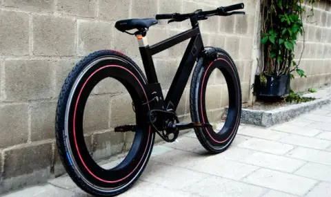 Електрически велосипед с колела без спици - 1