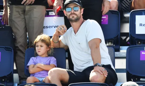 Chris Hemsworth's 14-year-old daughter wins bull riding competition against boys (VIDEO) - 1
