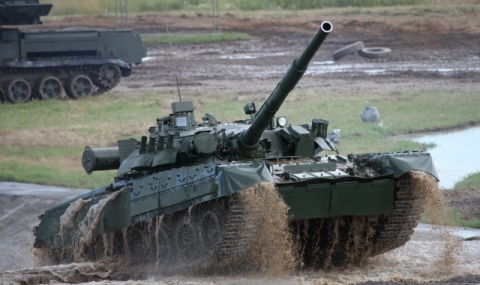 Американската армия използва фалшиви руски танкове - 1