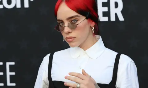 Били Айлиш бе агресивно завлечена от фен в тълпата на концерт в Маями (ВИДЕО) - 1