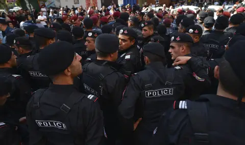 151 демонстранти, протестиращи срещу прехвърлянето на територии на Азербайджан, са арестувани - 1