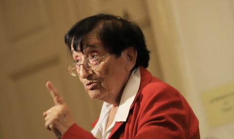  Мика Зайкова към новите депутати: Оставете егото си вкъщи - 1