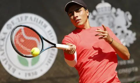 Иван Иванов влезе в основната схема на ATP Challenger 50 в Нотингам - 1