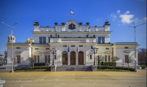 Осем парламентарни комисии започват ударна работа - 1