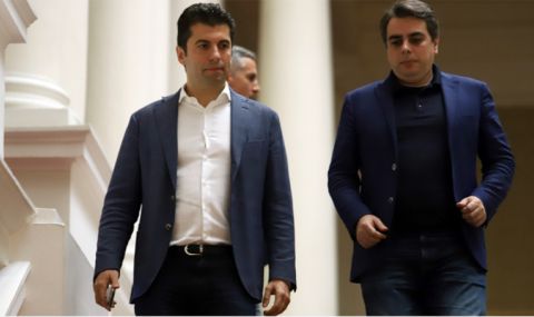 "Продължаваме промяната" представят управленската си програма - 1