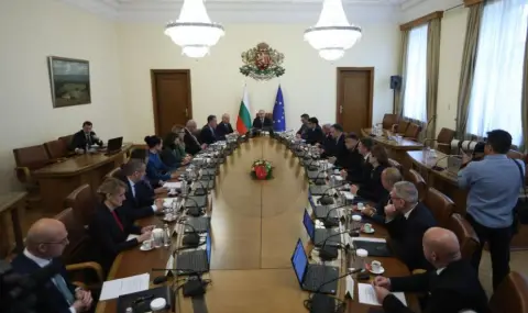 МС смени и шефа на дирекция „Отбранителна политика и планиране“
