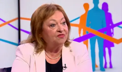 Христина Христова: Промяната в трудовия стаж няма нищо общо с промени в осигурителния стаж - 1