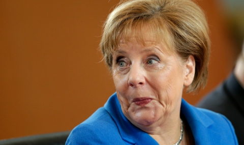 Меркел иска „драстично“ да бъде намален броя на бежанците - 1