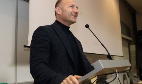 Росен Христов: "Продължаваме промяната" работи за руските олигарси и при предишното си управление, и сега - 1