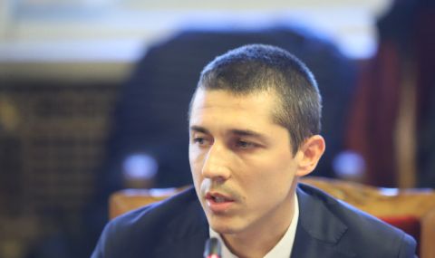 Парламентът обсъжда оставката на Мирослав Иванов - 1