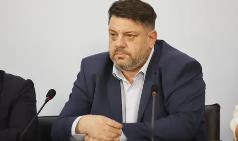 Зафиров: Ако се установи, че има огромни незаконни постройки, вярвайте, че държавата е готова да стигне до край - 1