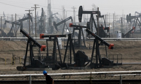 Русия унищожи петролна инфраструктура на „Ислямска държава“ - 1
